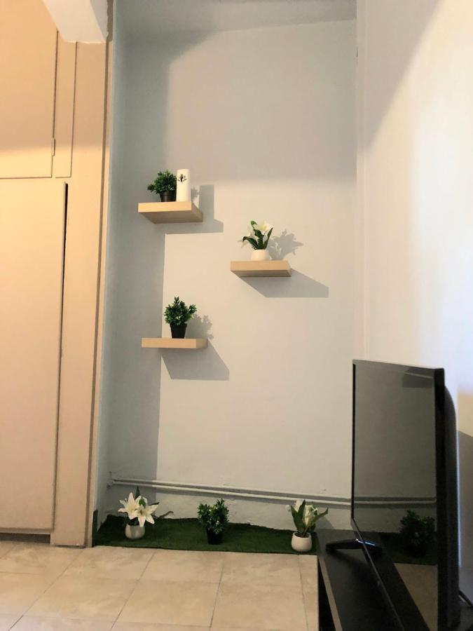 Lysandros Comfortable Apartments In Athens, Near The Metro Екстер'єр фото